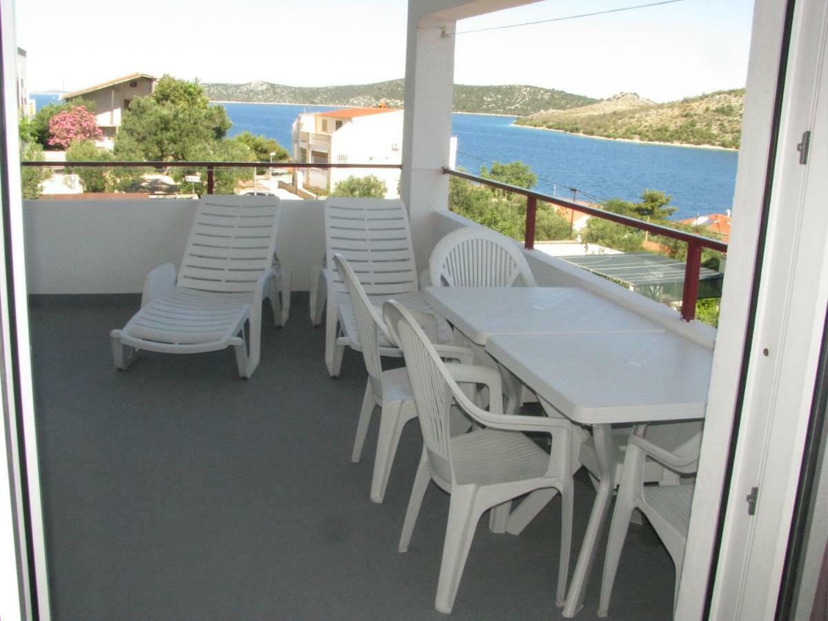 Apartments Sparada Mladen Grebaštica Buitenkant foto